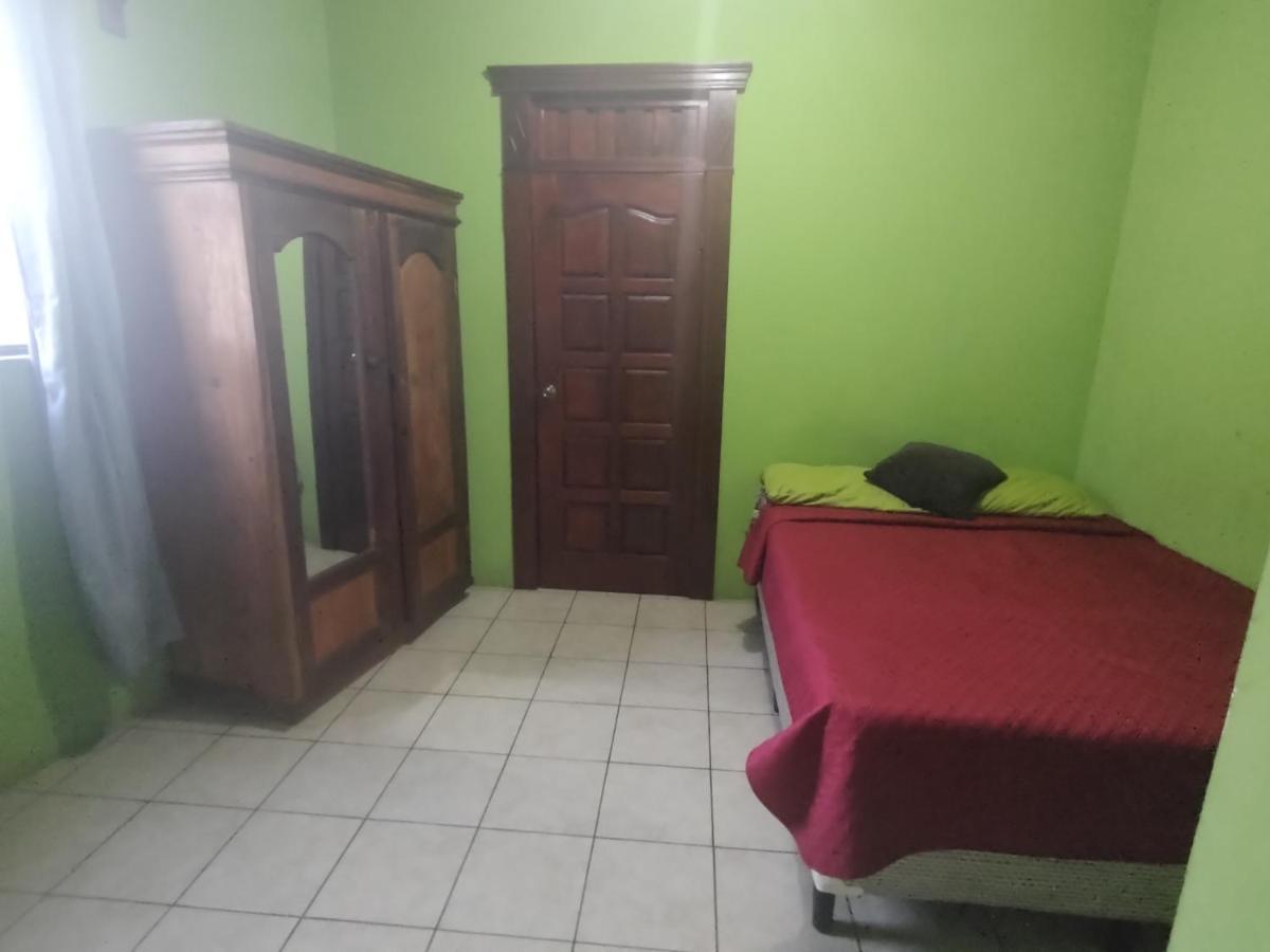 Hosteria Del Centro Santiago Atitlán Exterior foto